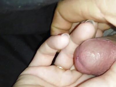 Blond gratis porr xxx brud fortsätter att suga kukar efter att ha tagit tillbaka telefonen