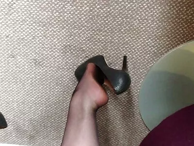 Ebenholts tusenåriga brud blir knullad av en vit aloha porr kille