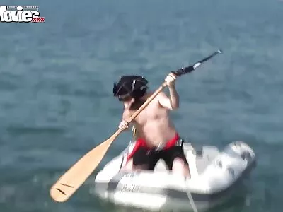 MILF med stora juggs kommer att gratis porr online slå sin skalliga älskare på denna lata eftermiddag