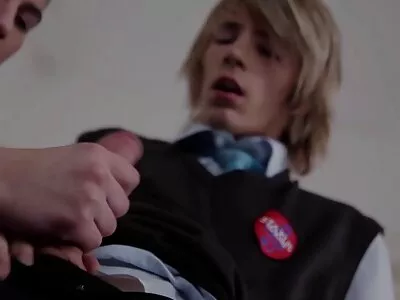 Ny arbetare får knulla chefens charmiga porr for free dotter