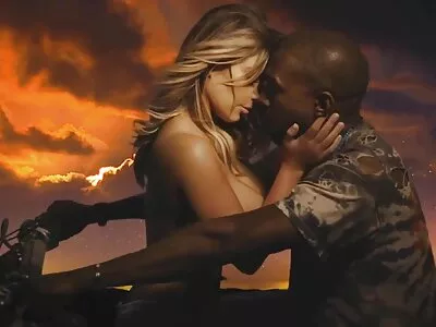 Delikat tjej som är skyldig att nå orgasm med aloha porr vibrator och knytnäve