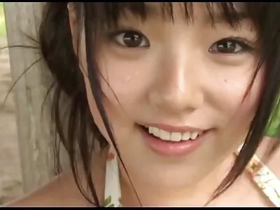 Asiatisk cooze xnxx porr förbereder en lång stav för anal ramning