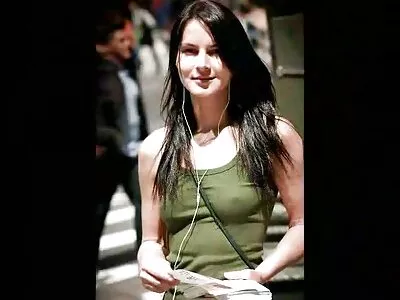 Blondin MILF med stora tuttar blir betjänt av sin xxl porr favoritstud