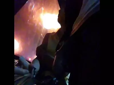 En storslagen porr video gratis kille borde tillfredsställa tre MILFs samtidigt