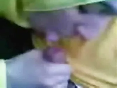 Anal porrfilm porr for free av busty MILF Sarah Vandella och spansk coach