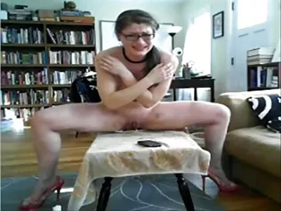 Lucky jävla ger en kuk resa till asiatisk tjej och hennes porrfilmhamster styvmamma