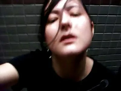 Curvy MILF i bikini längtar efter lite amateur porr bra dicking